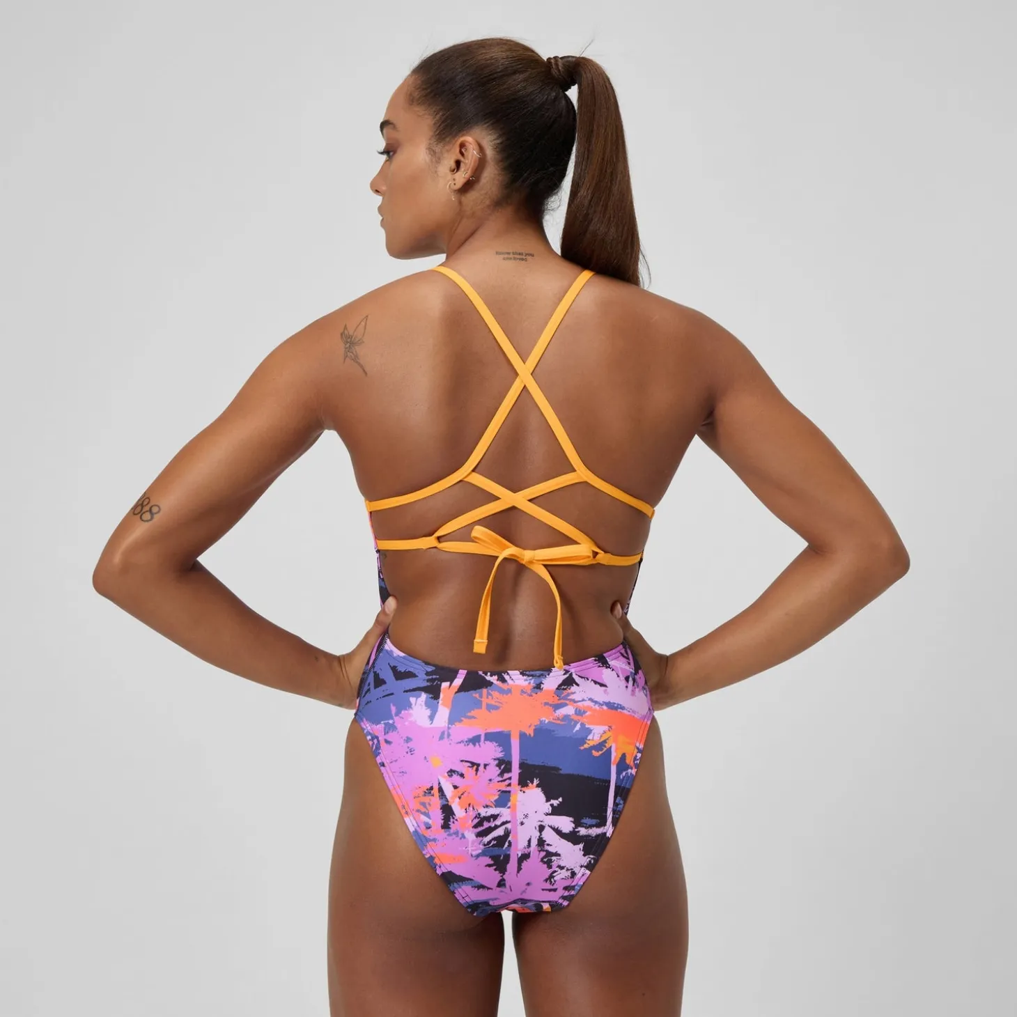 Best Maillot de bain Femme Club Training Lattice Tie Back imprimé bleu marine/orange Femme Maillots 1 Pièce
