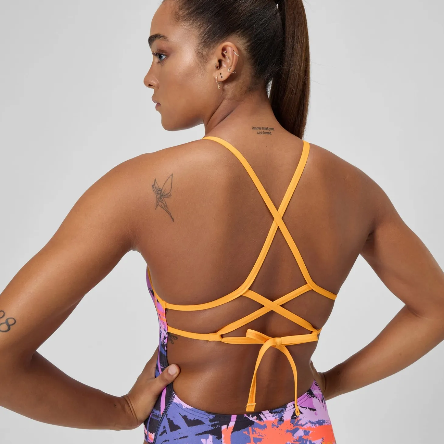Best Maillot de bain Femme Club Training Lattice Tie Back imprimé bleu marine/orange Femme Maillots 1 Pièce