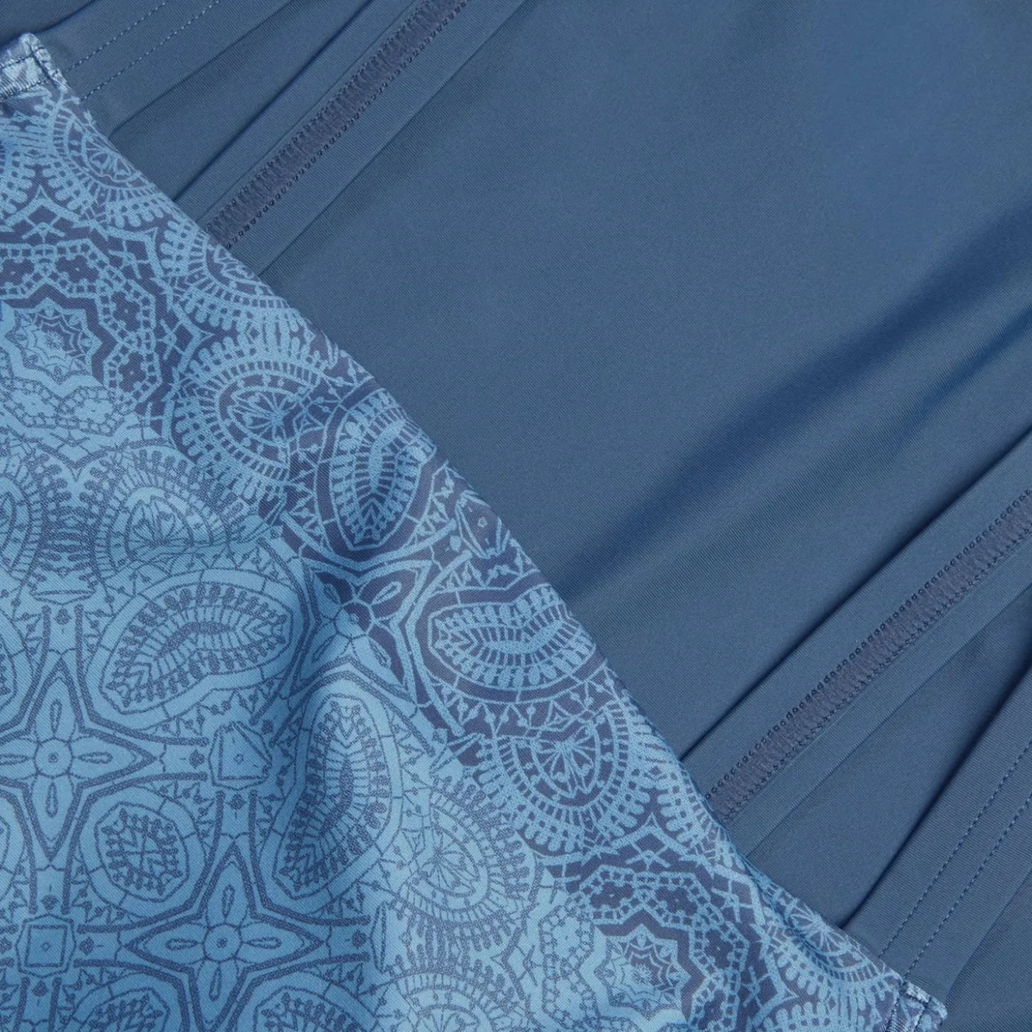 Sale Maillot de bain galbant à encolure carrée et imprimé pour Femmes Bleu épicéa/Bleu délavé Femme Maillots Galbant