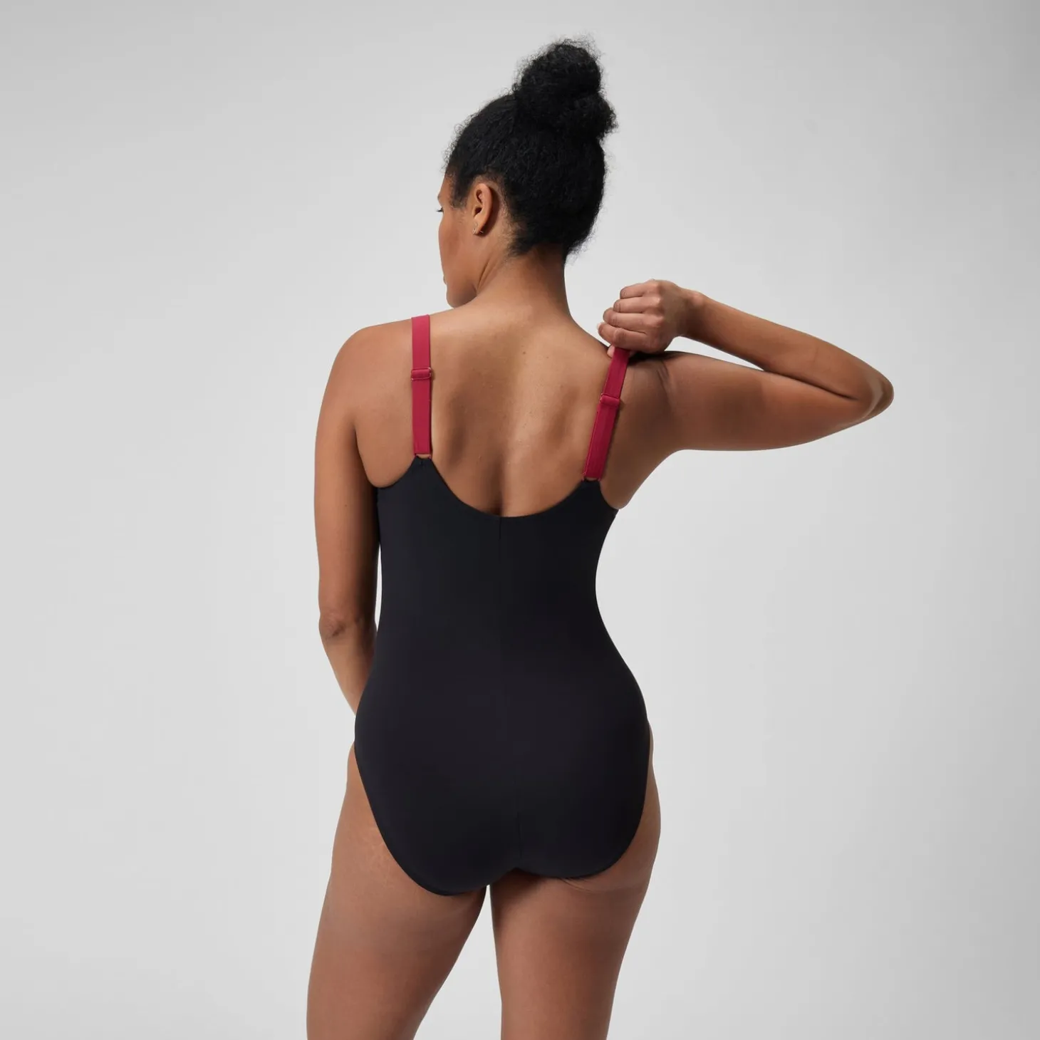 Discount Maillot de bain galbant unique Splice pour Femmes Noir/Magenta brume/Rouge basque Femme Maillots Galbant