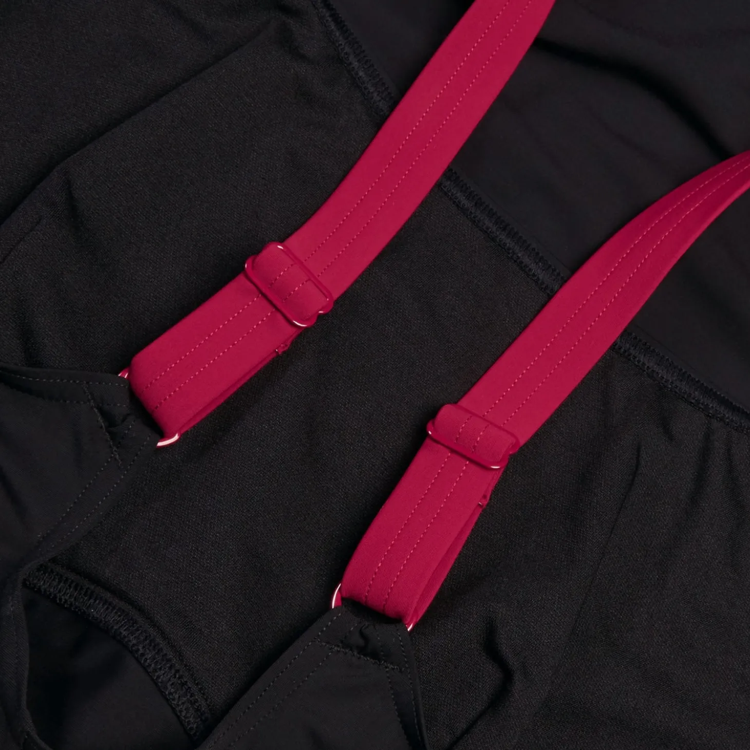 Discount Maillot de bain galbant unique Splice pour Femmes Noir/Magenta brume/Rouge basque Femme Maillots Galbant
