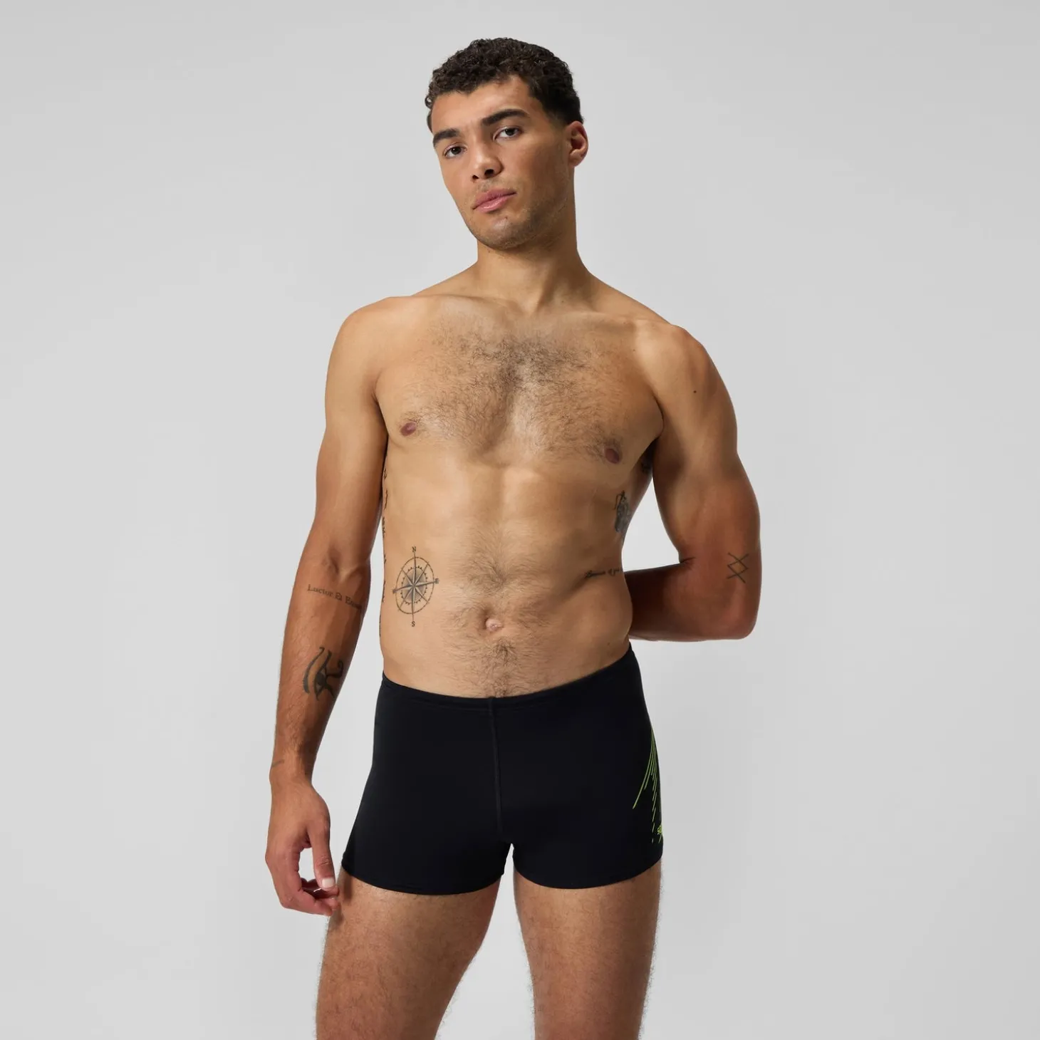 Discount Short de bain homme à imprimé intégral XPRESS LITE 18 pouces noir/jaune Homme Aquashorts
