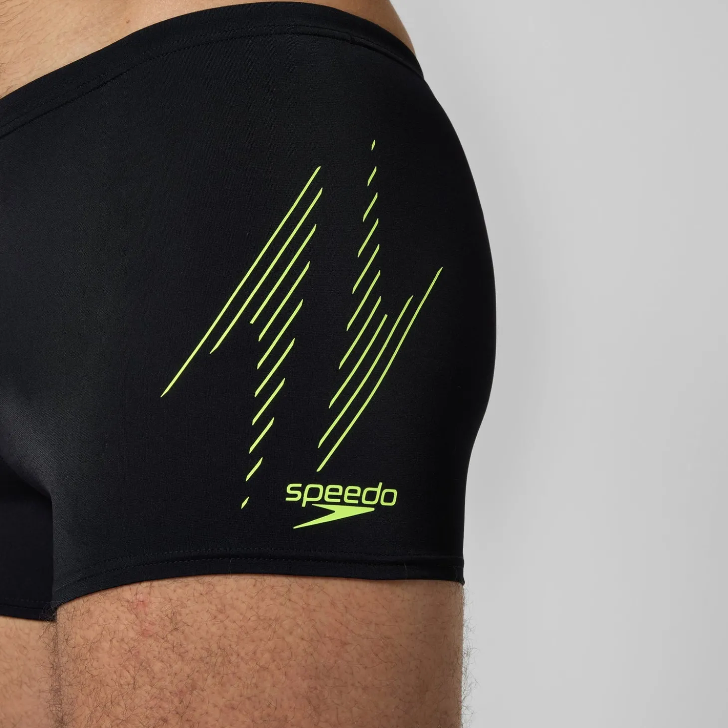 Discount Short de bain homme à imprimé intégral XPRESS LITE 18 pouces noir/jaune Homme Aquashorts