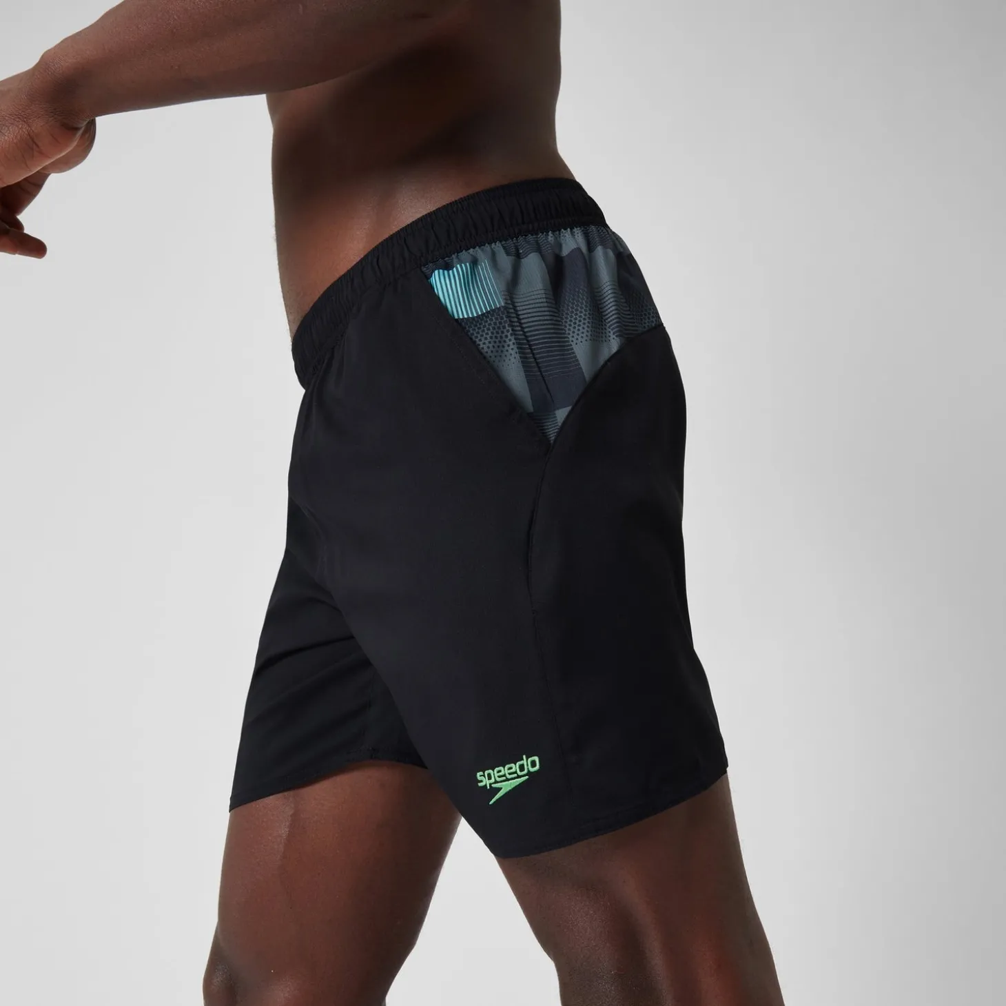 New Short de bain Hommes à empiècement XPRESS LITE 16 pouces pour Hommes Noir/Gris USA/Bleu marine Homme Shorts De Bain