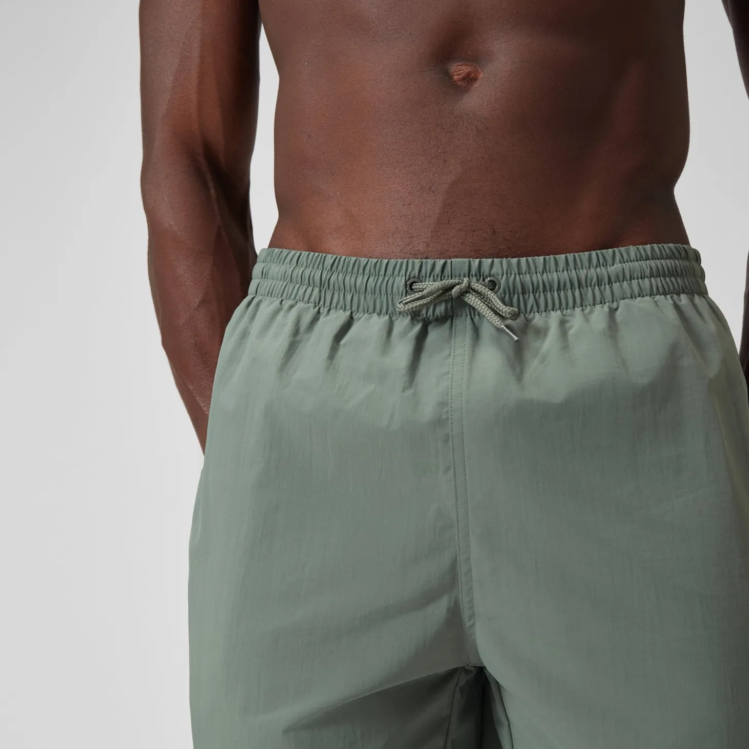Outlet Short de bain Hommes Essential 16 pouces pour Hommes Vert campagne Homme Shorts De Bain