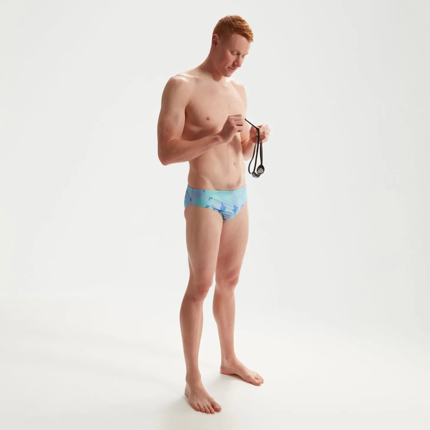 Clearance Slip de bain Club Training homme 8 cm Allover Digital Bleu Homme Slips De Bain