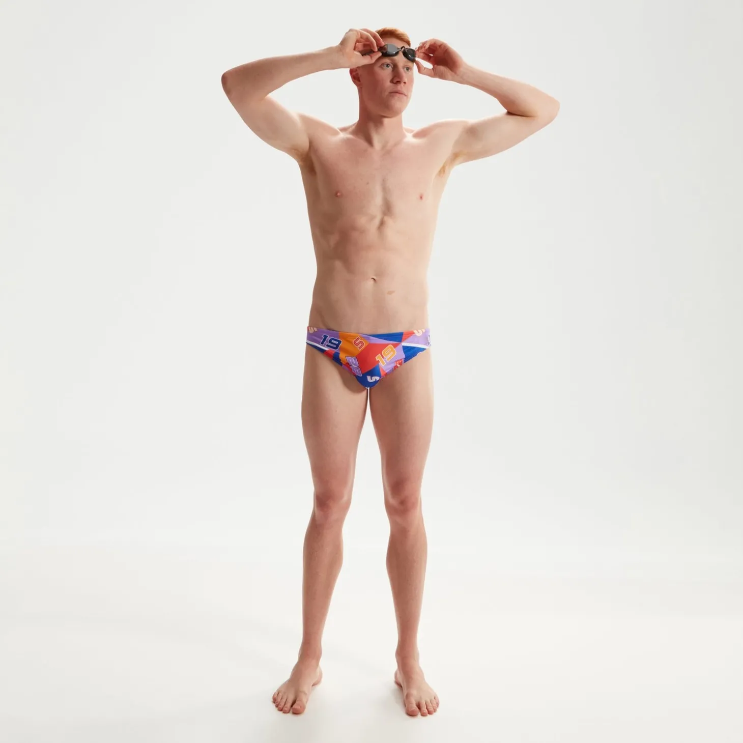Hot Slip de bain Club Training homme 5 cm Allover Digital Bleu/violet/rouge Homme Slips De Bain