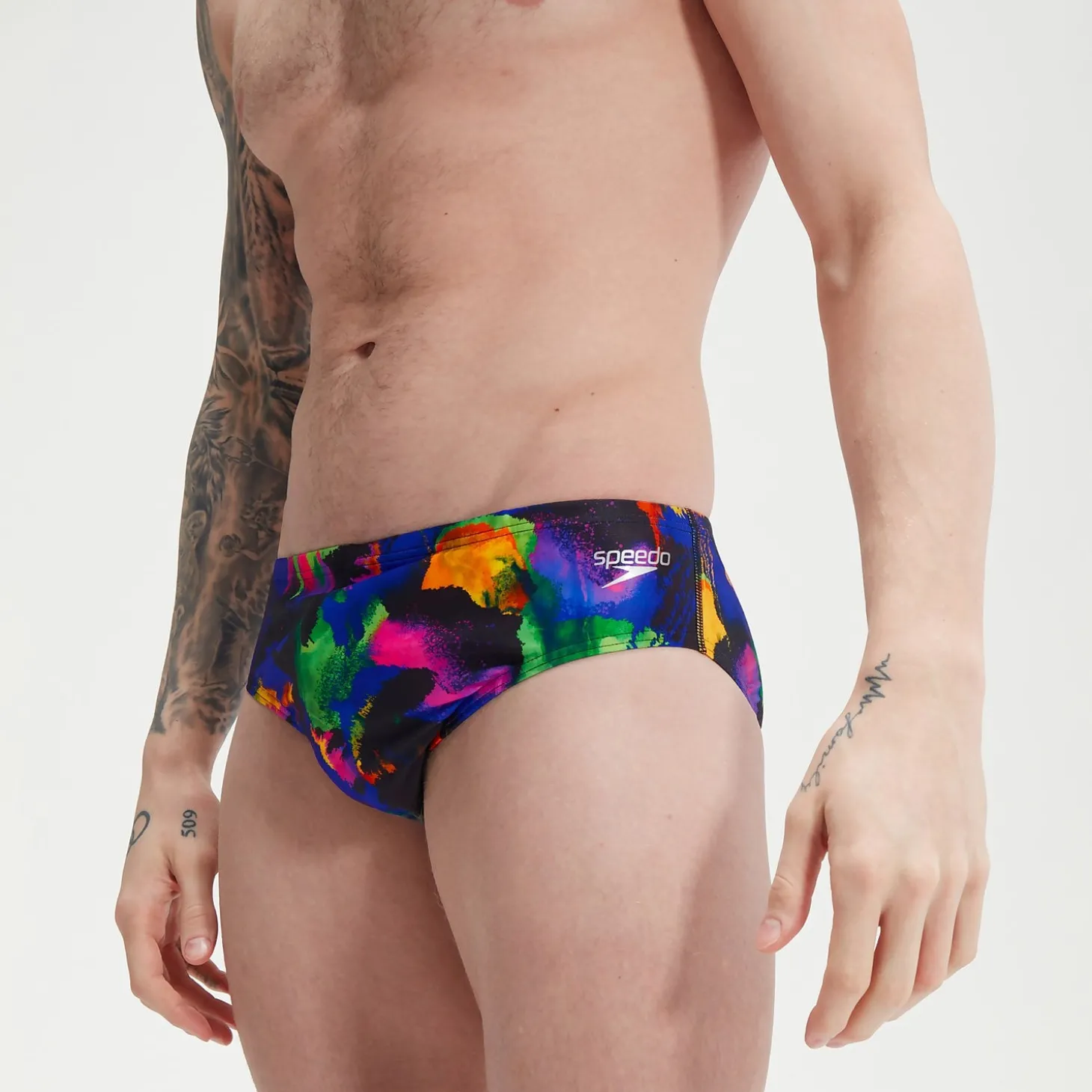 Store Slip de bain Homme Club Training Allover Digital 8 cm noir/mangue Homme Slips De Bain